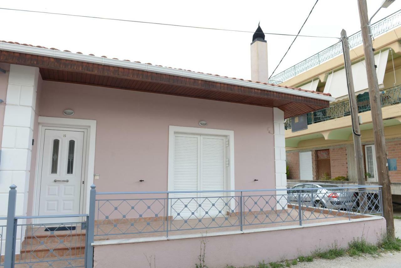 Patras Cozy Lodge Exterior foto